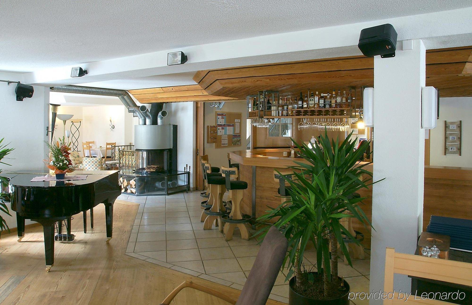 Sunstar Hotel Zermatt Restaurant photo